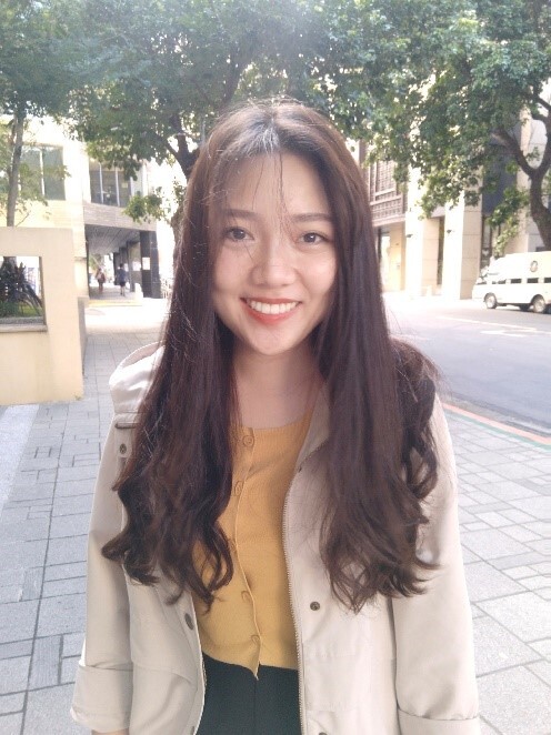 陳俐淳照片